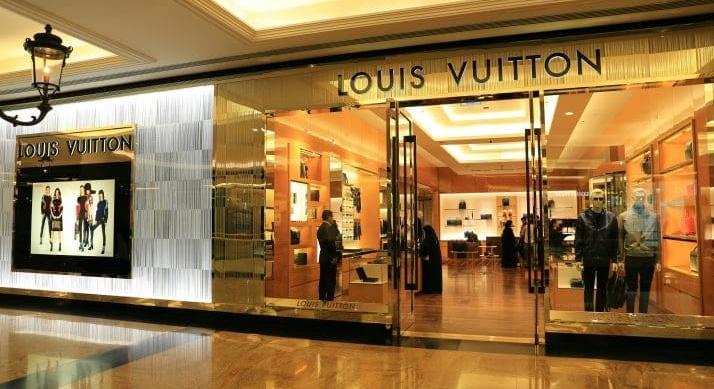 Megütötte az iráni háború a luxusóriást – Az LVMH bevétele 6 százalékkal esett