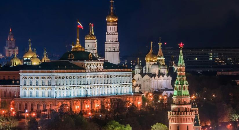 Kreml: „várjuk meg, míg megalakul az új magyar kormány”