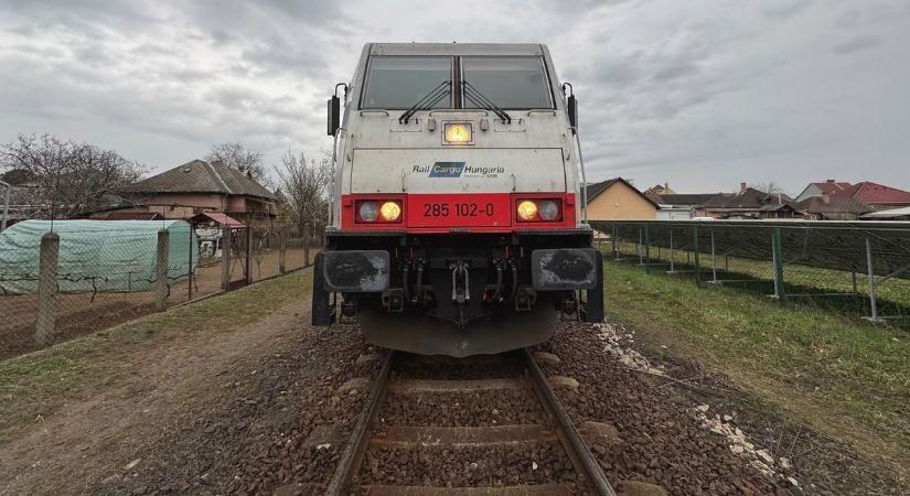 Embert gázolt a vonat, teljesen felborul a rend a debreceni vonalon