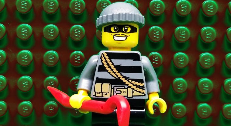 Egymillió dollárnyi lopott LEGO került elő