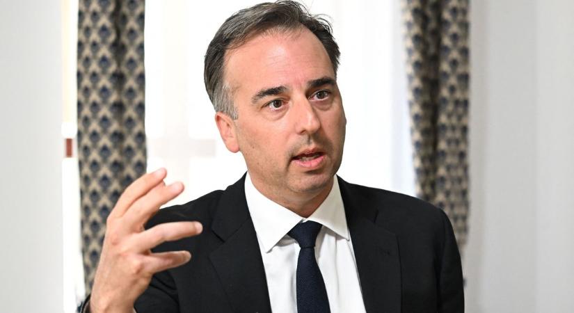 Nem kellett sokat várni David Pressman reakciójára, máris kijelölte, mit kellene tennie Magyar Péternek