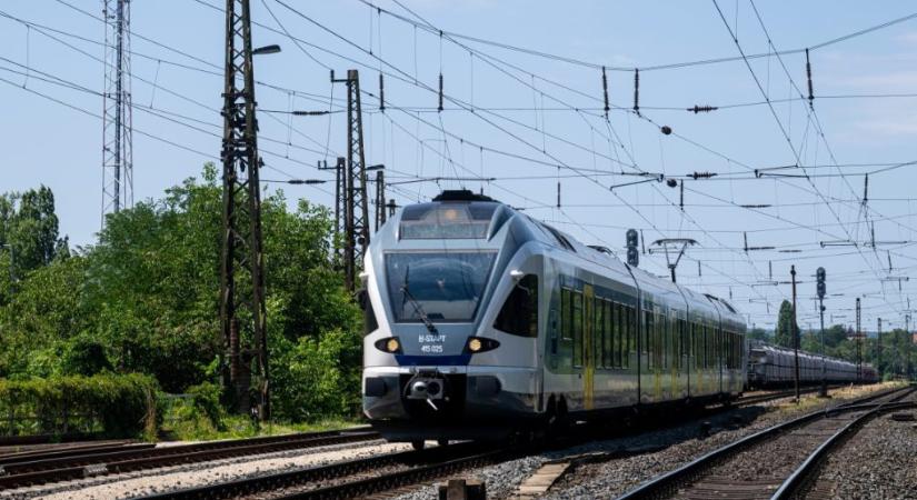 Gázolt a vonat Monorierdőnél