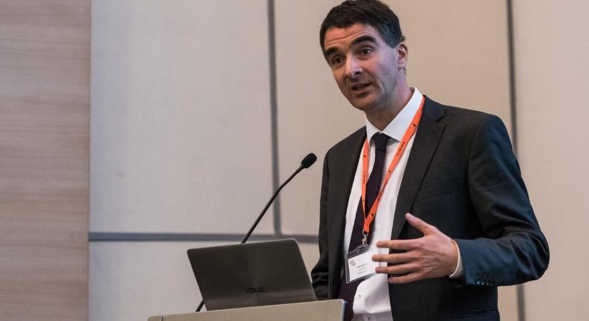 Brüsszeli elemző üzent a Tisza-kormánynak: Elkerülhetetlenek lesznek a népszerűtlen intézkedések