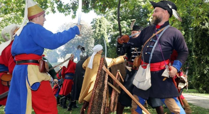 Békés diskurzus a fegyverekről a Szigetvári Várban