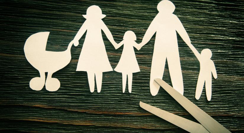 Rengeteg szülő felejti el ezt a létfontosságú dolgot: pedig akár a gyermek élete is múlhat rajta