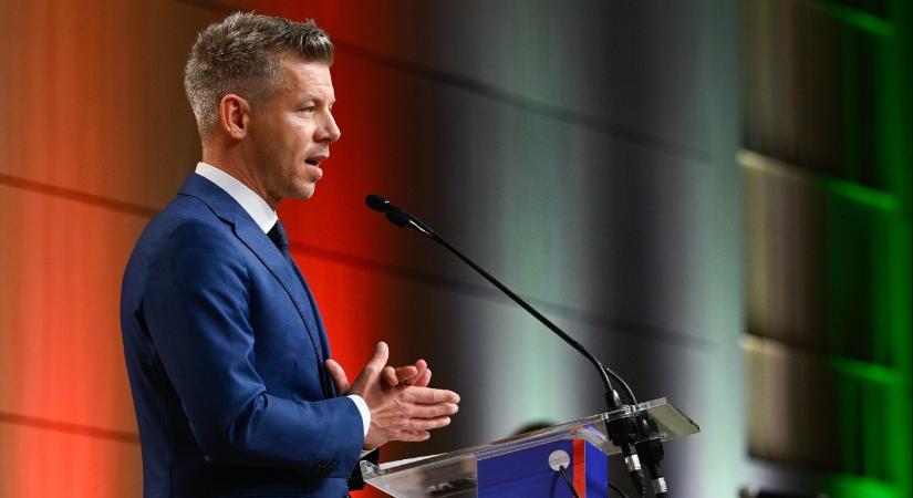 Válaszolt Magyar Péter szavaira az Európai Bizottság, bíznak benne, hogy Magyarország hozzájuthat a forrásokhoz