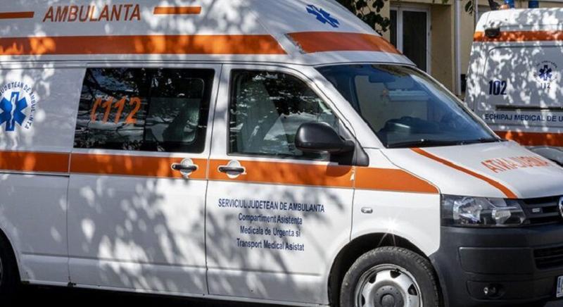 Öngyilkossági kísérlet a bankfiókban – Egy alkalmazott késsel vágta meg saját torkát