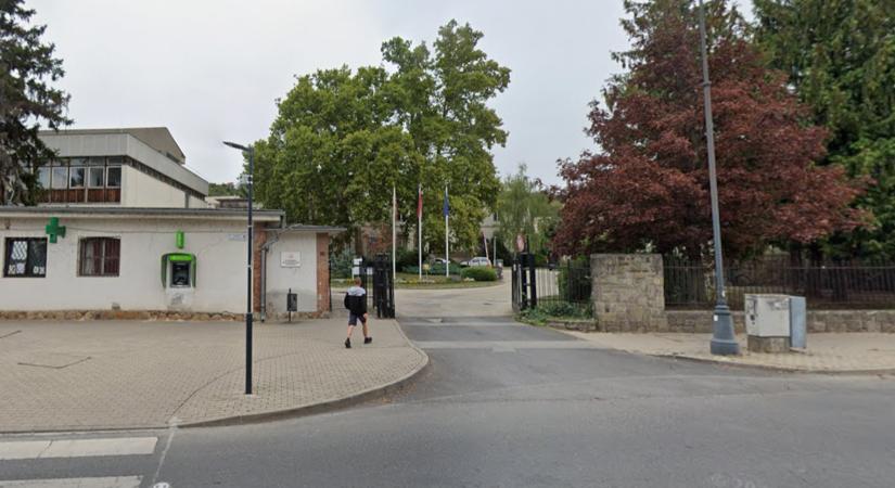 Lezárásokra lehet számítani az esztergomi kórházban