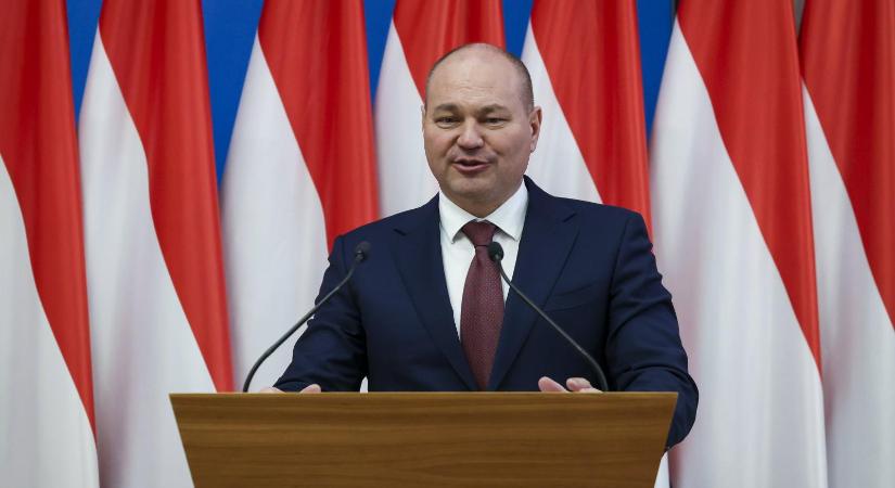 Tiborcz István üzlettársa bocsánatot kért a levélért, amelyben felszólította dolgozóit, hogy szavazzanak a Fideszre