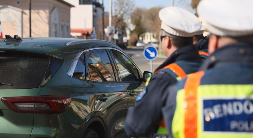 113 kilométer/órás sebességnél fotózott le egy sofőrt a traffipax az 52-esen