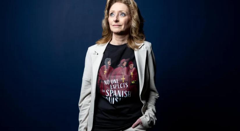 Ferencz Orsolya: Nem biztos, hogy jó ötlet, hogy egy másik ország vezetőjének az arcképével plakátoljuk tele az országot