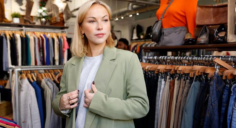 Ha ezt látod a turkálós ruhán, inkább hagyd ott: bogarakat és kártevőket vihetsz haza