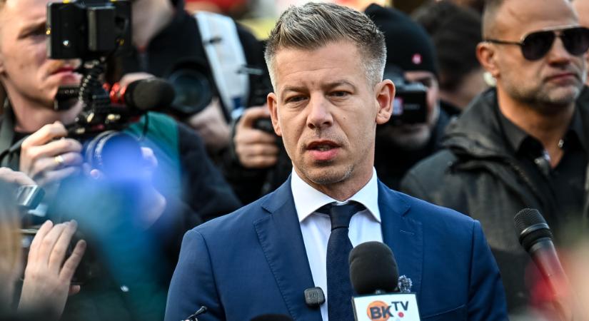 Magyar Péter és Von der Leyen egyeztettek