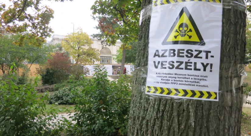Azbeszttel szennyezett aszfalttal mérgezik a szombathelyieket, 30-szoros a munka-egészségügyi határérték-túllépés az Oladi-platón