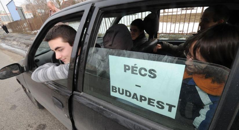 Telekocsi vagy tömegközlekedés? Mutatjuk, melyik a jobb választás!