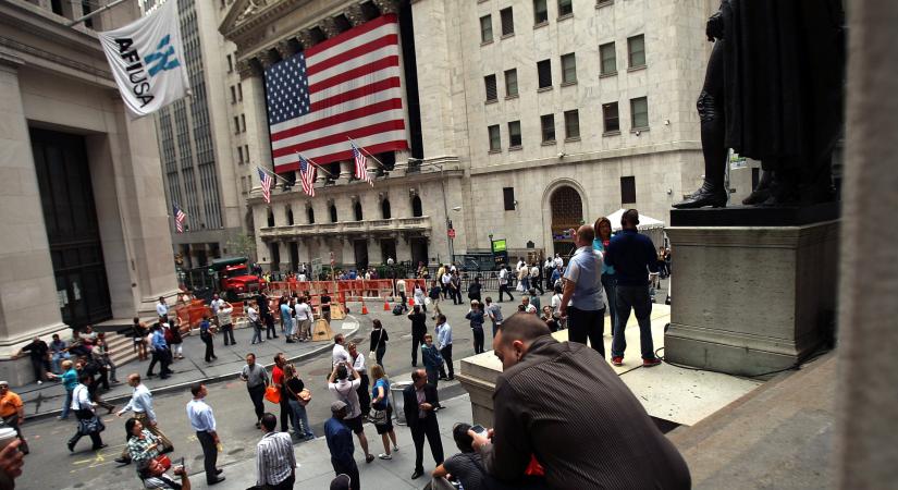 Figyelmeztet a Wall Street-i legenda: ha így marad a helyzet, elkerülhetetlen lesz a világszintű recesszió