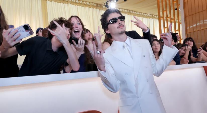 „Köszi, Timmy!” – megköszönte a londoni operaház vezetője a megnőtt jegyeladást Timothée Chalamet-nek