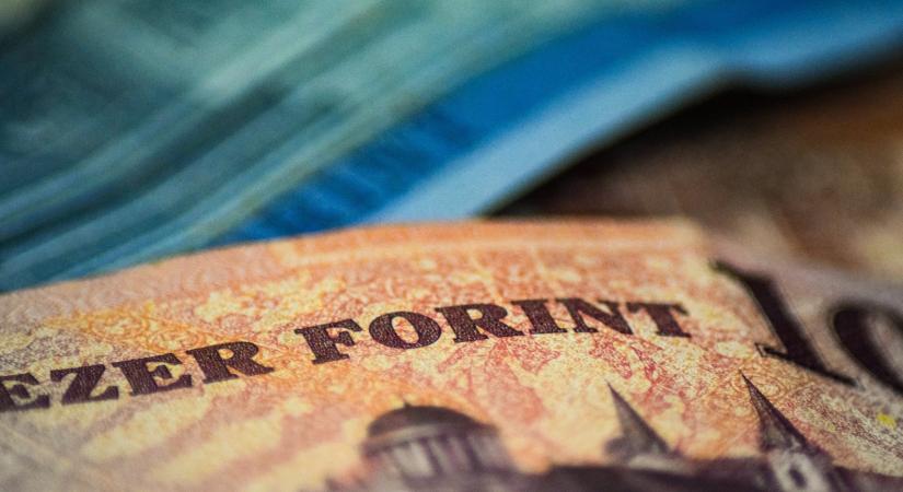 Alábbhagyott a nagy lendület, megtorpant a forint