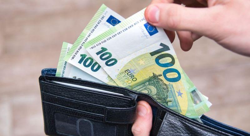 Uniós szigorítás: ennyi készpénzt tarthatsz magadnál