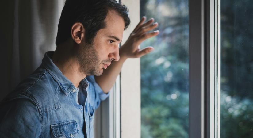 „Anyám szeret téged és én is kedvelem a te családodat!” – 10 hazugság, amit a férfi mond, hogy megvédje a kapcsolatot