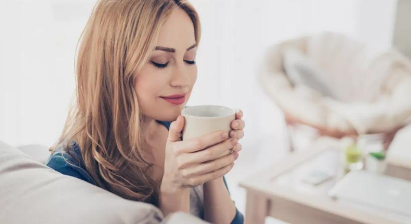 Tedd ezt a teádba, és azonnal csökkenni fog az édesség utáni vágy