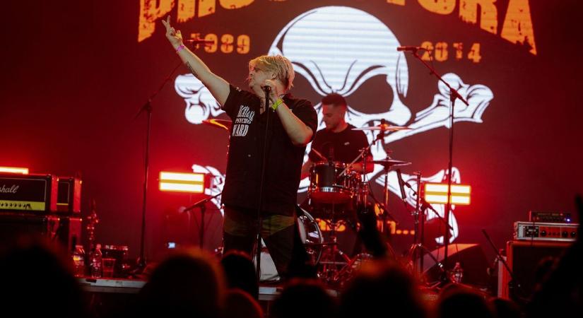 Punk estre készül Szekszárd, a Prosectrura és az Átok lépnek fel, könnyen kicsi lehet a hely