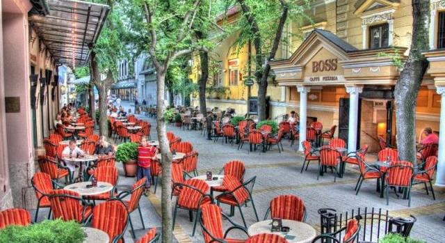 Hárommillió a Bossnak, a Faustónak, a Tiska Lagunának…