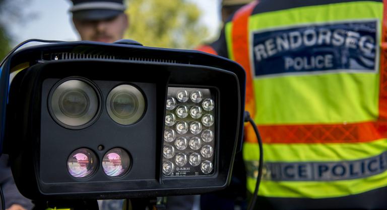 Szerda hajnaltól kezdődően razziát tart a rendőrség