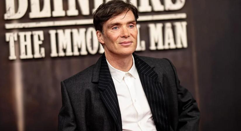 Félmeztelen fotók szivárogtak ki Cillian Murphy-ről: ilyen teste van a Peaky Blinders gengszterfőnökének