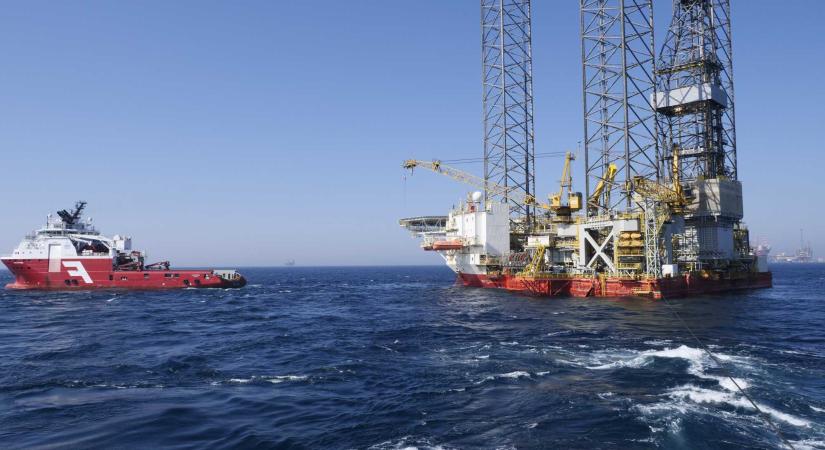 Meredeken estek az olajárak az amerikai–iráni tárgyalások lehetőségének hírére