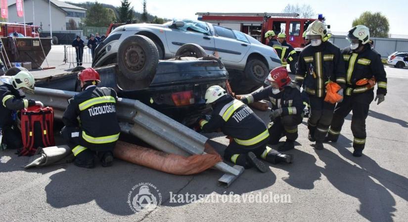 Remekeltek az országos tűzoltóversenyen a győr-moson-soproni lánglovagok