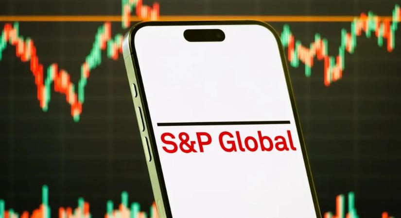 A Tisza-kormányon is múlik, bóvliba süllyed-e Magyarország