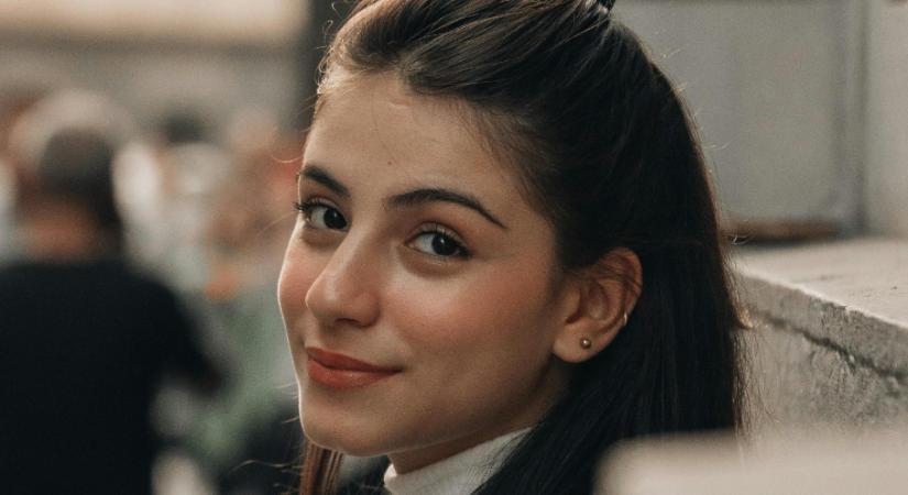 Napi horoszkóp, 2026. április 15.: A Bika megtanul egy leckét, az Ikrekre nagy találkozás vár