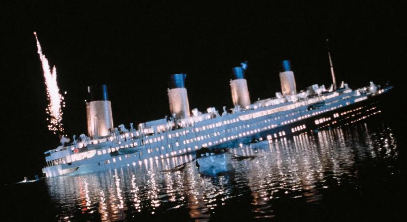 Így süllyedt el az „elsüllyeszthetetlen” hajó – emiatt száll hullámsírba a Titanic
