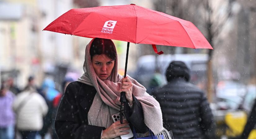 Rögtön közölték, egy országrész kap csapadékot a nyakába, az időpontot is megmondták mikor jöhet majd a friss időjárás-előrejelzésekben?