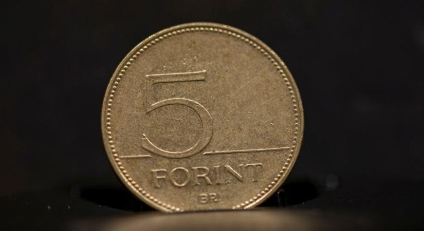 Kiderült, mi lesz a sorsa a kicsi 5 forintosnak