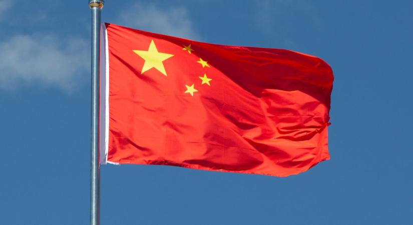 Kína fegyvereket szállítana Iránnak a fegyverszünet kellős közepén