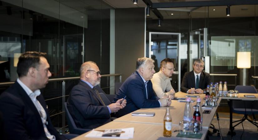 Az Orbán-kormány még kiosztott 390 milliárd forintot informatikai szolgáltatásokra