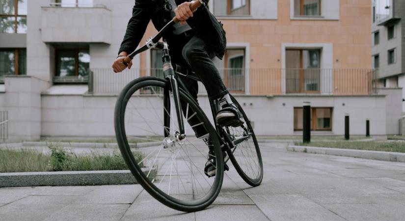 Durva következmények! Ittas bringázásért komoly bírság jöhet