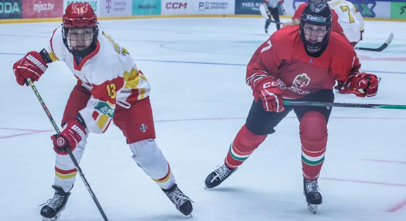 Női hoki-vb: elégedett lehet a kezdéssel a magyar válogatott