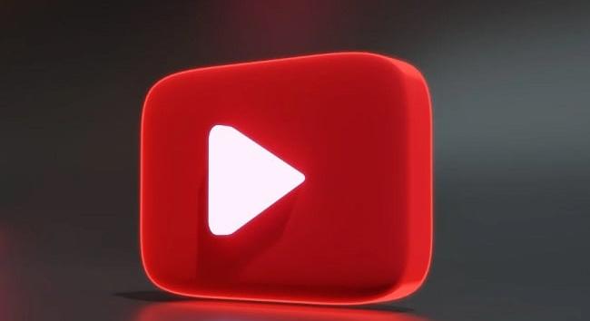 Évek óta először tett ilyet a YouTube