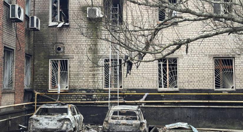 Oroszország rakétacsapást mért a kelet-ukrajnai Dnyipróra, többen meghaltak, sokan megsebesültek