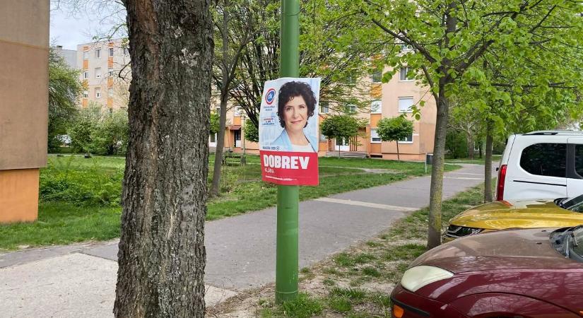 Ketyeg az óra a pártoknak, eddigre kell eltűnnie a választási plakátoknak