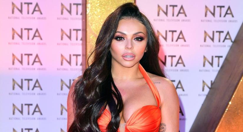 „A legerősebbek” – Pusztító SMA betegséggel küzdenek az énekesnő ikerlányai