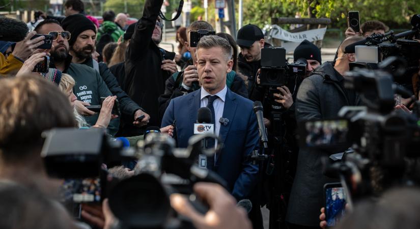 Magyar Péter a Kossuth Rádióban: Felfüggesztjük a hírszolgáltatást