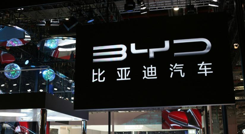 Tűz ütött ki a BYD egyik kínai gyárában – videó