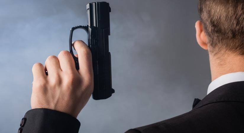 Szívükhöz kaptak a rajongók: ez a 22 éves színész lehet az új James Bond