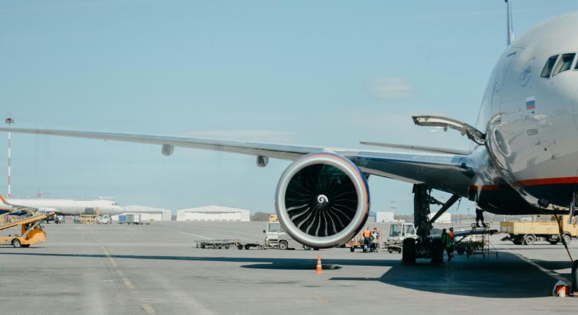 Sorozatos járattörlések Ferihegyen