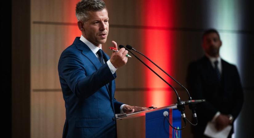 Magyar Péter: A propagandát nézőknek is bebizonyítjuk, hogy a Tisza minden magyart fog szolgálni