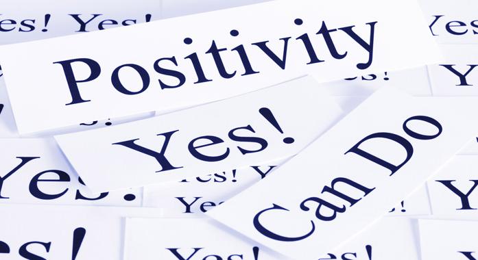 Pozitív mondókák tényleg segítenek jobb kedvre derülni?